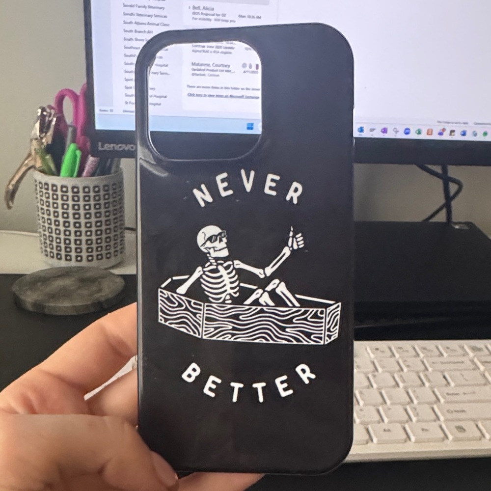 Black Skeleton Design Phone Case iPhone 15 Pro
